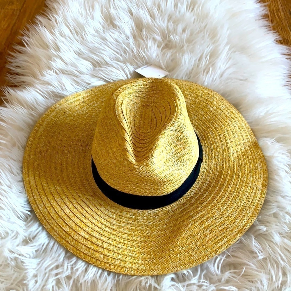 HP🎉🎉Trendy Kensie Straw Hat